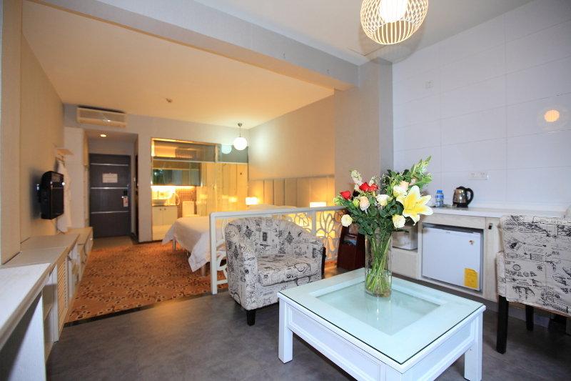 Guangzhou Colorful Days Hotel ภายนอก รูปภาพ