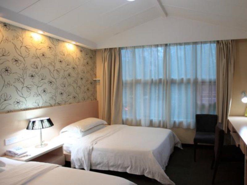 Guangzhou Colorful Days Hotel ภายนอก รูปภาพ